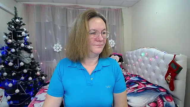 Snapshot of HolyMilfa chatting on January 2025 10:28:02 AM HolyMilfa online show from January 2025 10:28:02 AM