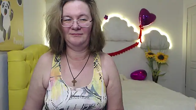 Snapshot of HolyMilfa chatting on February 2025 05:02:02 PM HolyMilfa online show from February 2025 05:02:02 PM