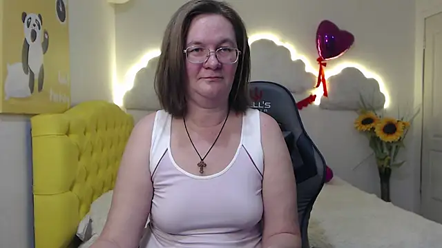 Snapshot of HolyMilfa chatting on March 2025 05:09:01 PM HolyMilfa online show from March 2025 05:09:01 PM