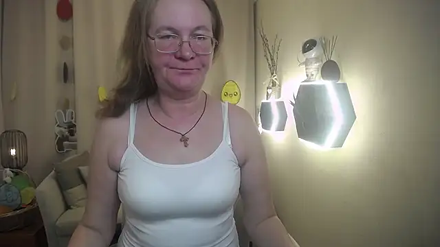 HolyMilfa online show from April 2026 12:35:02 PM