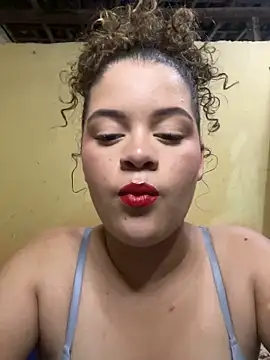 Snapshot of amora54 chatting on March 2025 10:48:02 PM amora54 online show from March 2025 10:48:02 PM