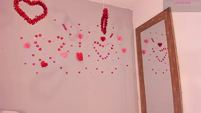 Maia W10 online show from February 2026 12:16:01 PM