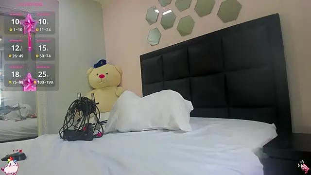 Snapshot of Catalina_Jonex chatting on October 2025 08:05:02 PM Catalina Jonex online show from October 2025 08:05:02 PM