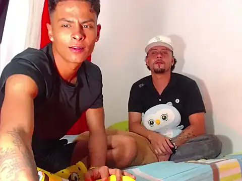 Snapshot of enjoy_vibes chatting on October 2025 09:56:01 PM enjoy vibes online show from October 2025 09:56:01 PM