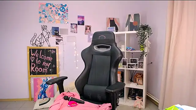 MelissaLovvv online show from March 2025 06:58:02 AM