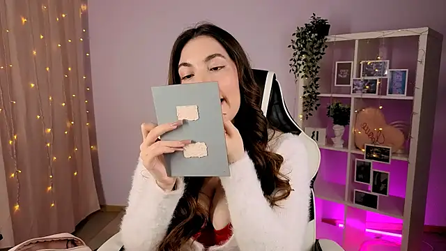 MelissaLovvv online show from October 2025 04:01:02 AM