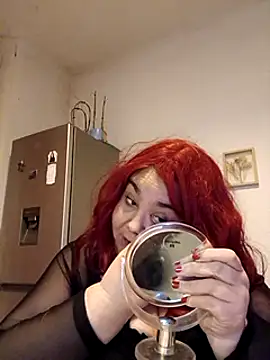 Snapshot of Niny84 chatting on January 2025 05:54:02 PM Niny84 online show from January 2025 05:54:02 PM