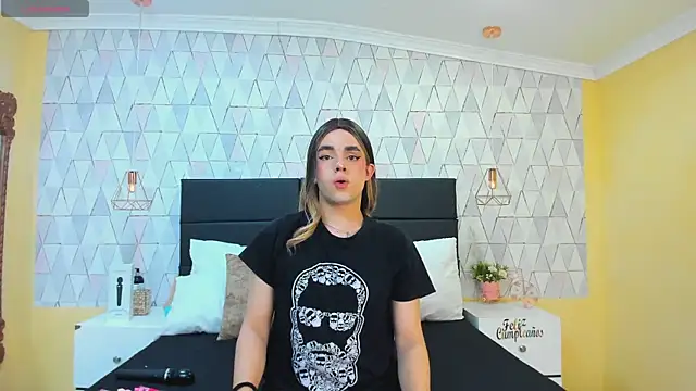 JustinePerry online show from October 2025 03:40:02 AM