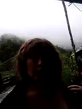 Snapshot of Mia_fooxx_ chatting on December 2024 02:57:01 PM Mia fooxx online show from December 2024 02:57:01 PM