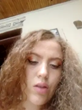 Snapshot of Mia_fooxx_ chatting on November 2025 08:31:01 PM Mia fooxx online show from November 2025 08:31:01 PM