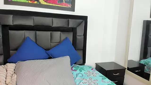 Dulce amg online show from September 2025 02:48:02 AM