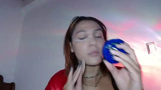 alexandra lorens online show from February 2025 04:14:02 PM