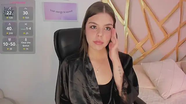 Snapshot of LanaJones_ chatting on May 2026 01:19:01 PM LanaJones online show from May 2026 01:19:01 PM