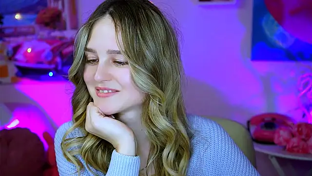 Snapshot of DeboraLarson chatting on February 2025 12:52:02 AM DeboraLarson online show from February 2025 12:52:02 AM