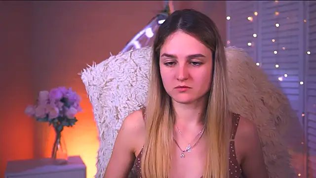 Snapshot of DeboraLarson chatting on February 2026 08:49:01 AM DeboraLarson online show from February 2026 08:49:01 AM