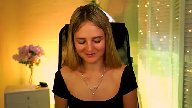 DeboraLarson online show from April 2026 03:12:01 AM