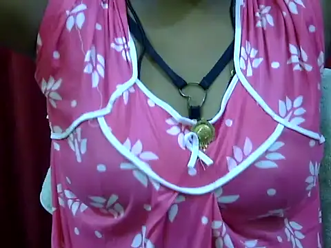 HOT-SEEMAA online show from September 2025 04:32:02 PM