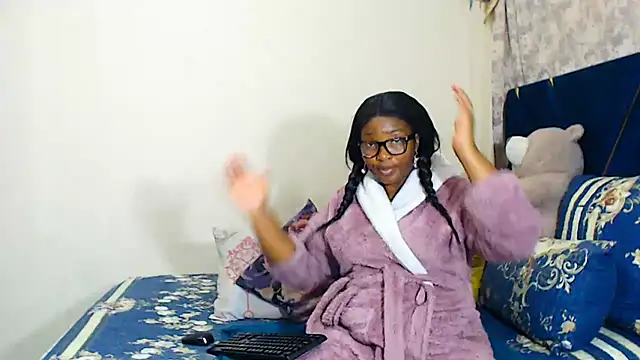 Snapshot of veronica1xxx chatting on July 2026 08:00:02 PM veronica1xxx online show from July 2026 08:00:02 PM
