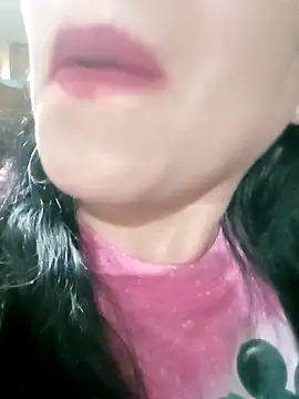 Kasandra02 online show from December 2024 10:31:01 PM