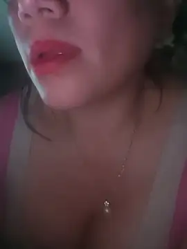 Kasandra02 online show from November 2025 07:41:01 AM