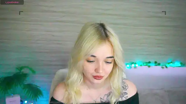 Ashley S online show from October 2025 10:15:01 PM