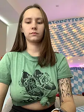 HotCaramellsTV online show from October 2025 09:39:01 AM