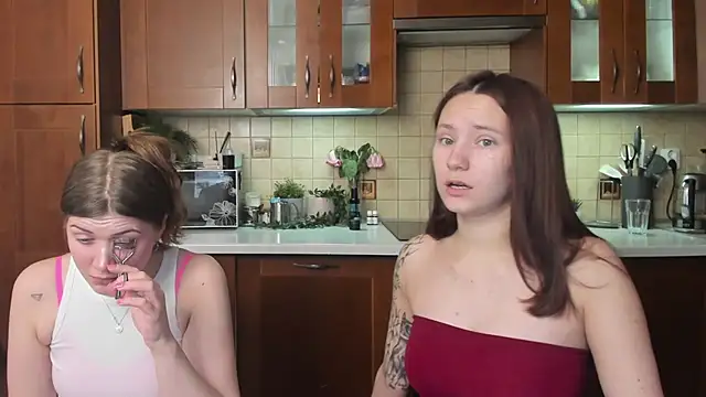 HotCaramellsTV online show from May 2026 11:29:01 AM