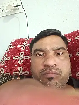 Snapshot of pintuS40 chatting on December 2025 10:53:01 AM pintuS40 online show from December 2025 10:53:01 AM