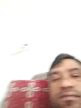 Snapshot of pintuS40 chatting on December 2025 08:50:02 PM pintuS40 online show from December 2025 08:50:02 PM