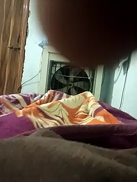 Snapshot of pintuS40 chatting on January 2026 12:15:02 AM pintuS40 online show from January 2026 12:15:02 AM