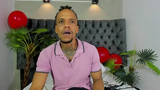 Snapshot of Salomon_koude chatting on April 2026 04:49:02 AM Salomon koude online show from April 2026 04:49:02 AM