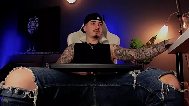 uptomatty online show from April 2026 07:28:01 AM