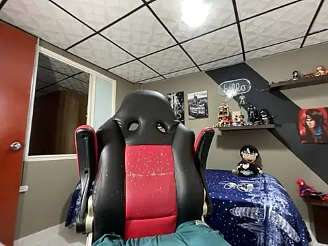 marcel crawford96 online show from November 2025 01:56:02 PM