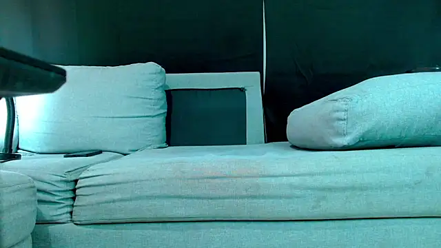 Danyer33 online show from September 2025 11:19:01 PM