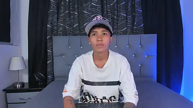 nova sex01 online show from March 2025 03:32:01 AM