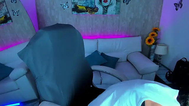 nova sex01 online show from November 2025 03:37:02 PM