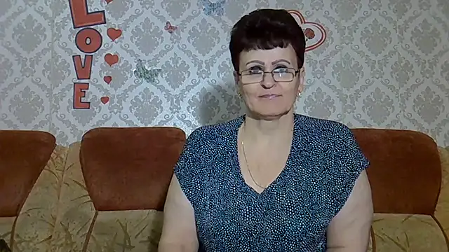 PaulaGolden online show from October 2025 11:49:02 AM