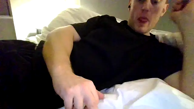 Snapshot of Noshame1994 chatting on February 2026 02:45:01 AM Noshame1994 online show from February 2026 02:45:01 AM