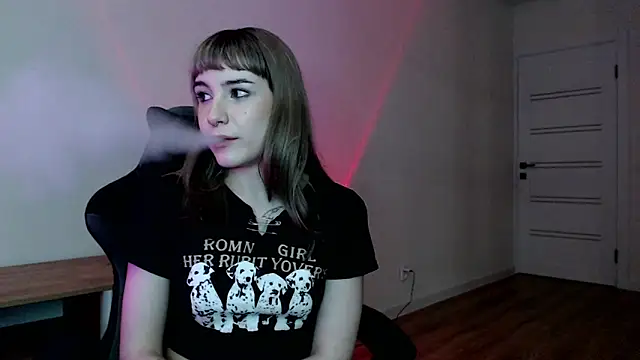 Princess Shy    online show from March 2025 05:06:02 PM