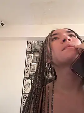 Sophie LS online show from February 2026 12:42:02 PM