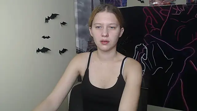 StellaCRL online show from November 2025 07:30:01 AM