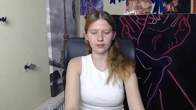Snapshot of StellaCRL chatting on June 2026 06:13:01 PM StellaCRL online show from June 2026 06:13:01 PM