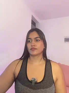 Snapshot of isabella_aristi03 chatting on May 2026 04:06:01 AM isabella aristi03 online show from May 2026 04:06:01 AM