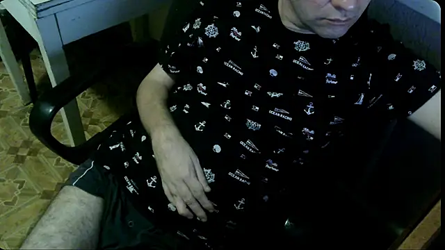 Snapshot of AlDON59 chatting on January 2025 05:28:02 PM AlDON59 online show from January 2025 05:28:02 PM