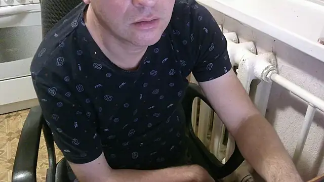 Snapshot of AlDON59 chatting on October 2025 08:20:01 PM AlDON59 online show from October 2025 08:20:01 PM