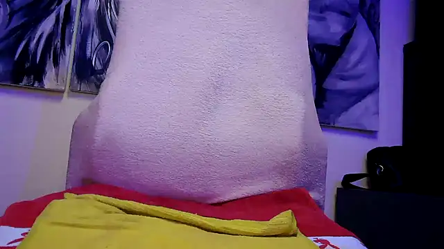 Snapshot of dani4334 chatting on January 2025 09:02:02 AM dani4334 online show from January 2025 09:02:02 AM