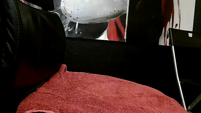 Snapshot of dani4334 chatting on March 2025 04:19:01 AM dani4334 online show from March 2025 04:19:01 AM