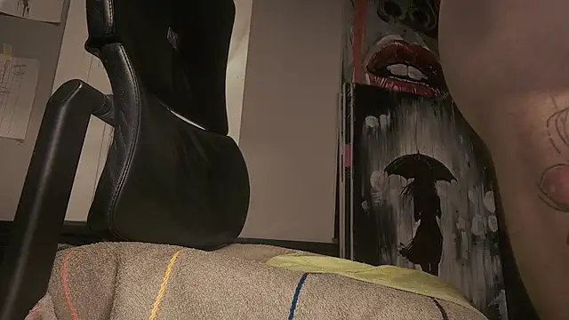 Snapshot of dani4334 chatting on October 2025 07:04:02 PM dani4334 online show from October 2025 07:04:02 PM