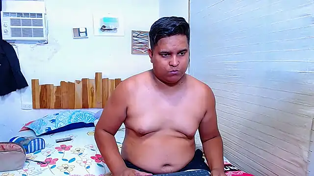 lucasandSofi online show from March 2026 09:54:01 PM