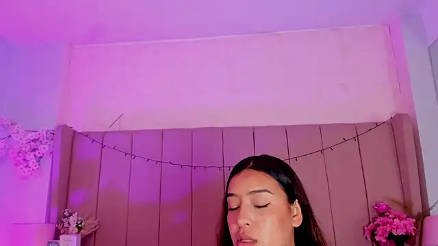 MollyBigBoobs12 online show from September 2025 08:32:02 PM